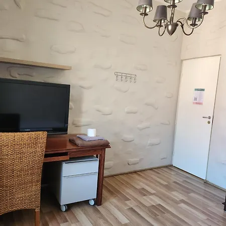 Old Town - Vintage Hostel *